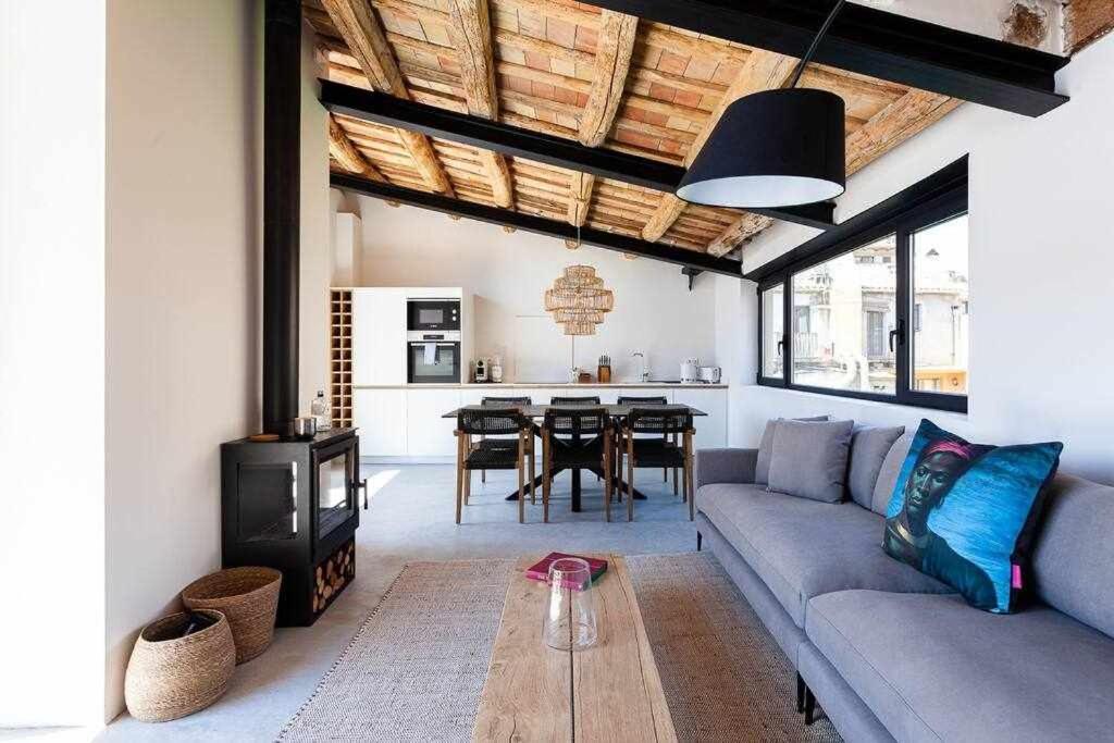 Velo Vern 3 Luxury Penthouse W Views Of City Wall 赫罗纳 外观 照片